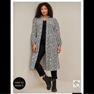 🆕 Torrid Kimono Duster. Checkered daisies. Size 3X